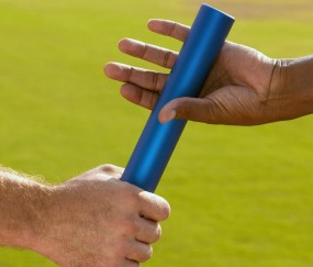 开云体育世界杯-丹麦强势晋级加纳，拉亚成为关键先生，北欧童话的现代足球密码