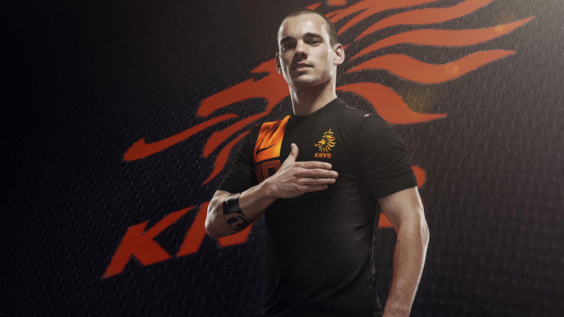 世界排名争夺战之夜，拉文攻防两端统治赛场