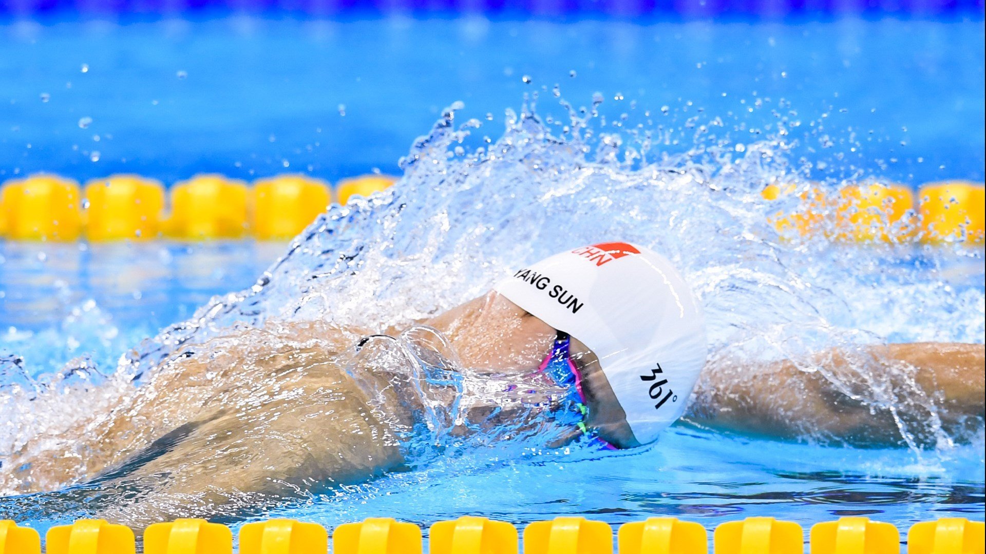 阿拉巴的极光，当芬兰冰刀在东决战场劈开日本樱花