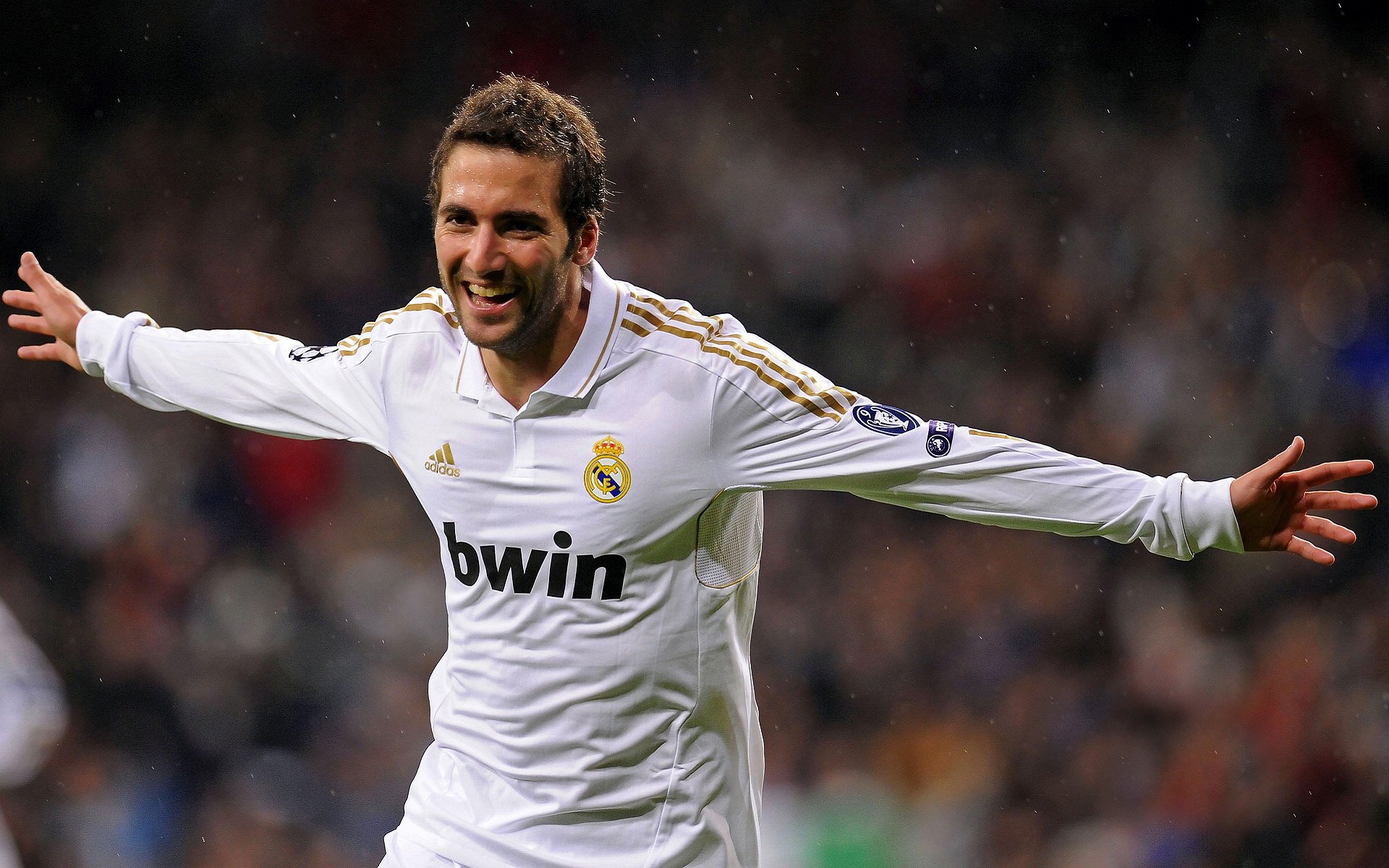 F1街道赛之夜，切特，舞台越大越强